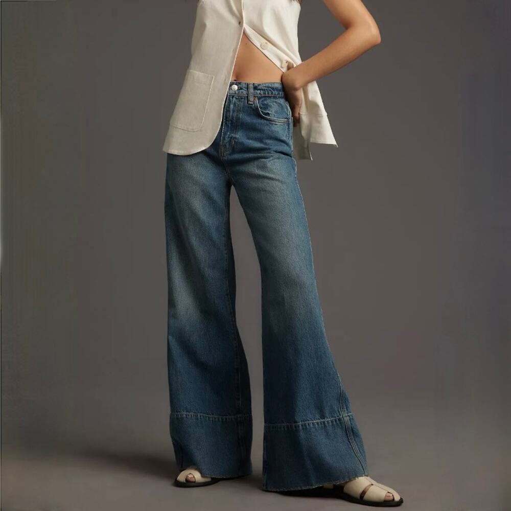 Reformation Penney High Rise Relaxed Flare Jeans - Medium Blue Wash - Size 29